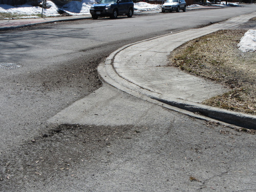 20140409_143602_AS_8541 Sidewalk sweeper came by today.jpeg